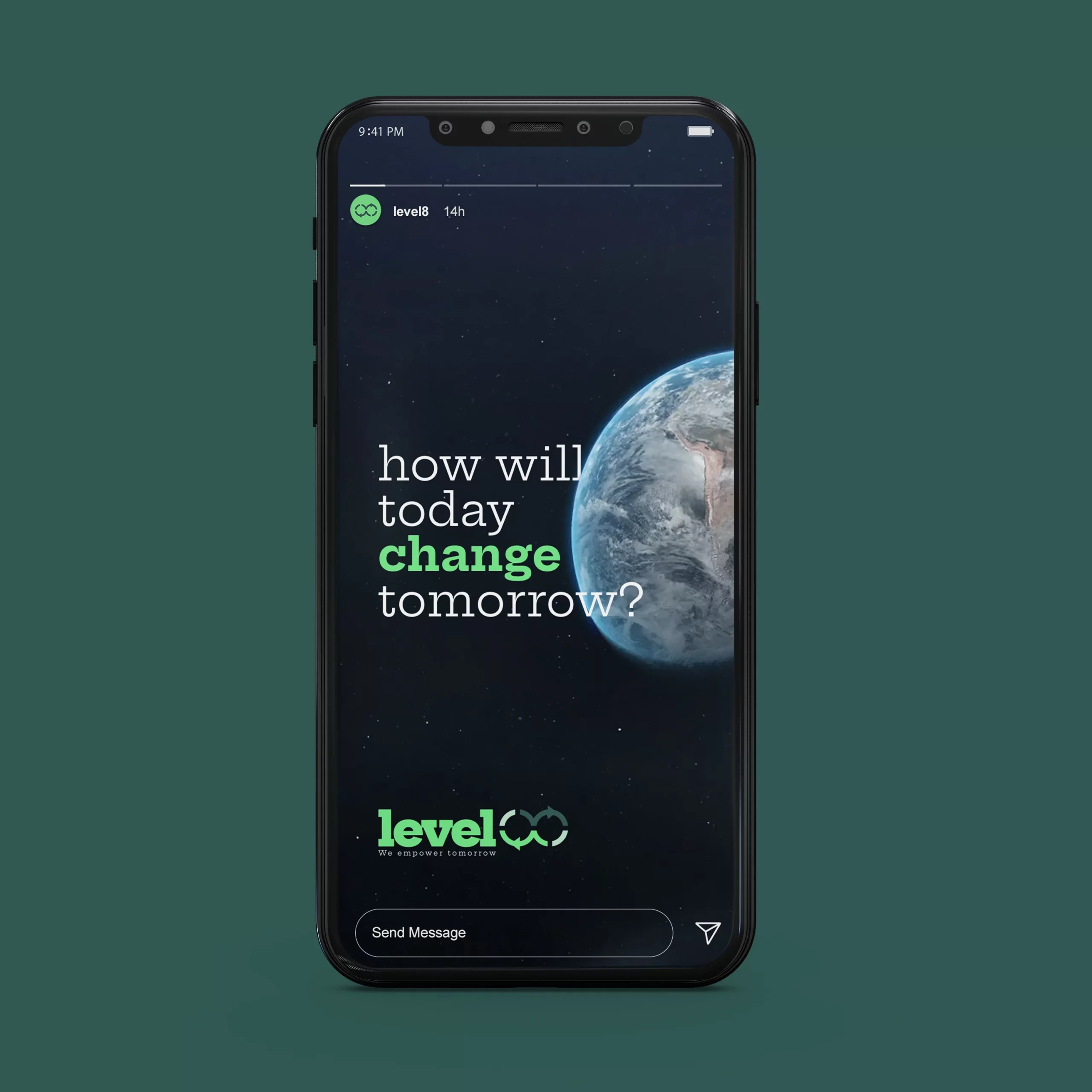 Social Media design for level8